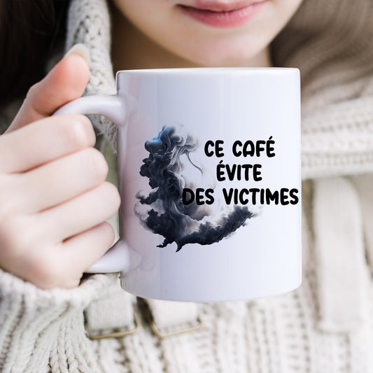 Ce café évite des victimes | Tasse à café humoristique sarcastique