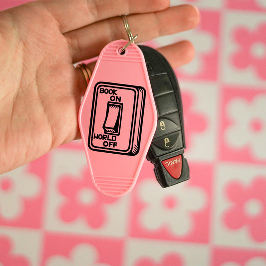 Porte-clé Book: On     Word: Off